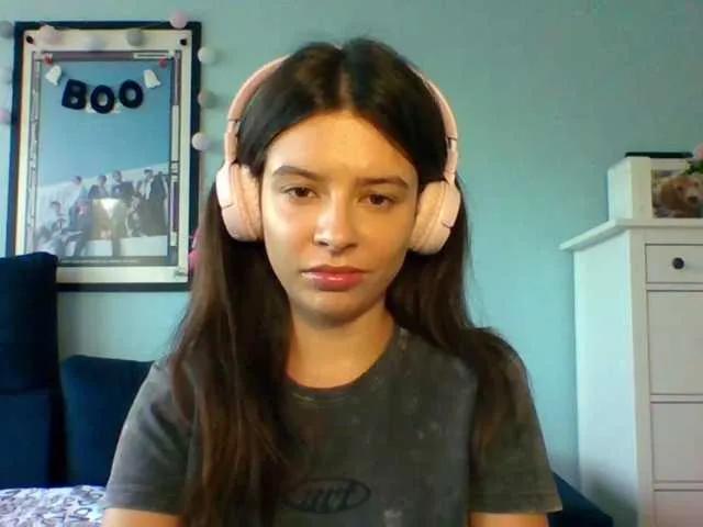 Freechat Larice on BongaCams