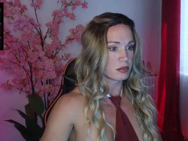 Freechat Latinasexy4 on BongaCams