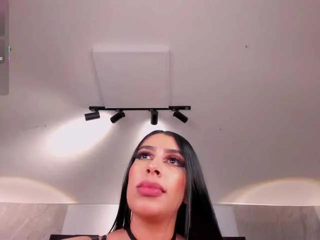 Freechat LeahLombardi on BongaCams