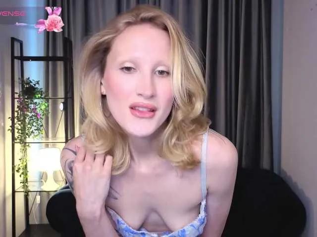 Offline LexieSun on BongaCams