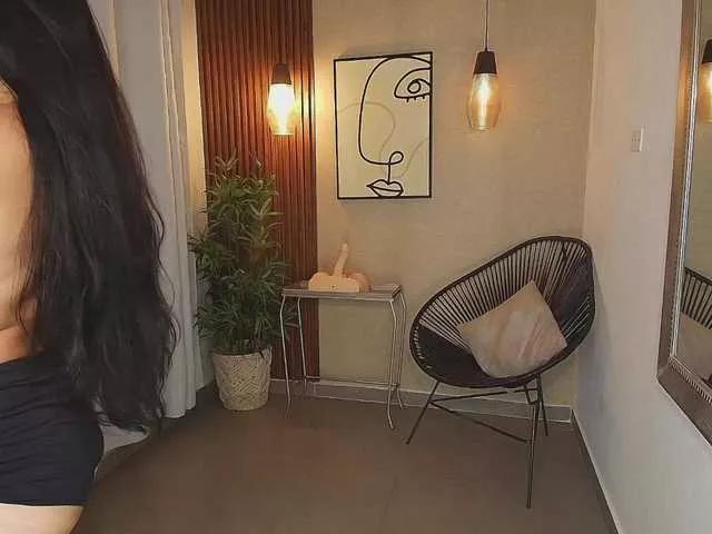 Offline Lia-Mar on BongaCams