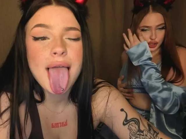 LisaAndDenis on BongaCams