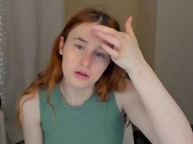 Offline LisaMeowww on BongaCams