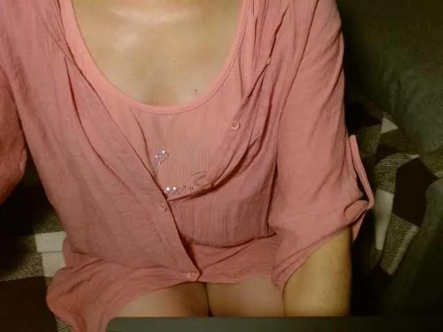 LorraineOSun on BongaCams 