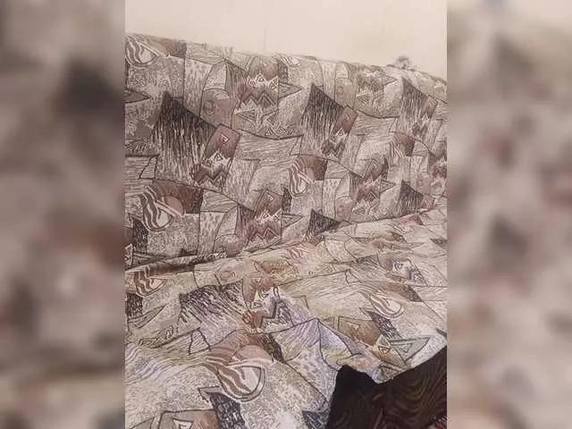 Offline Lyda27081 on BongaCams