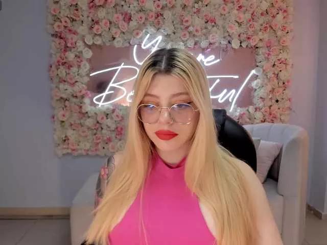 Freechat MadisonKane on BongaCams