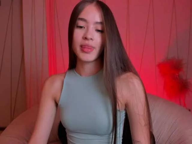 Freechat MaiaCollins1 on BongaCams