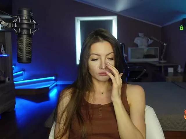 Offline mango99 on BongaCams