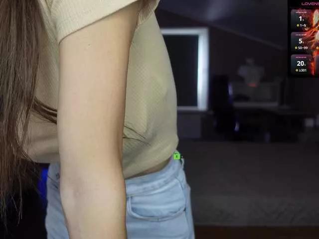 Offline mango99 on BongaCams