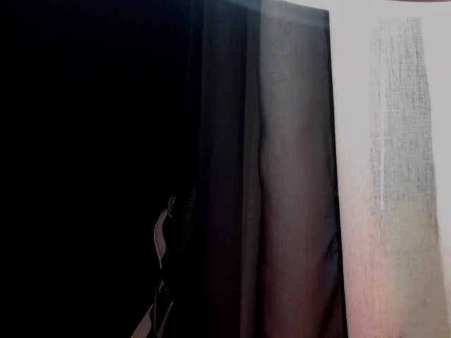 Offline Margo77-1 on BongaCams