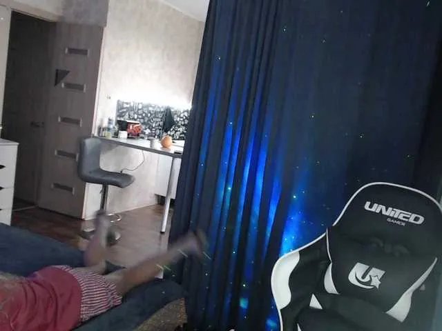 Offline Margo77-1 on BongaCams