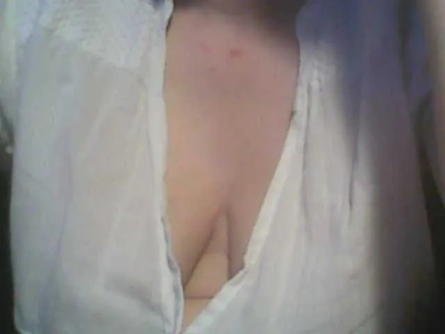 Offline margosh-364 on BongaCams