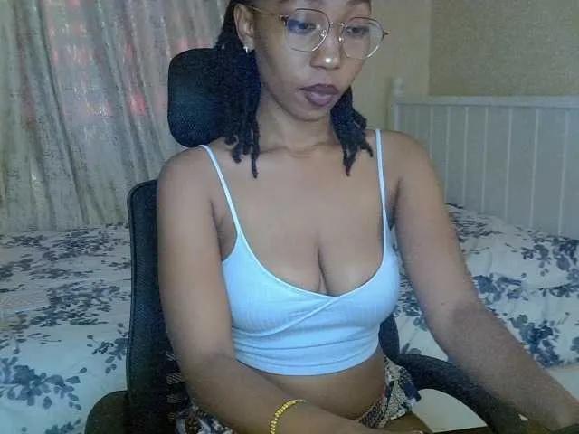 Freechat Mariewana on BongaCams