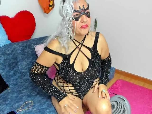 Offline marilyn70 on BongaCams