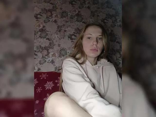 Freechat Marina-9819 on BongaCams