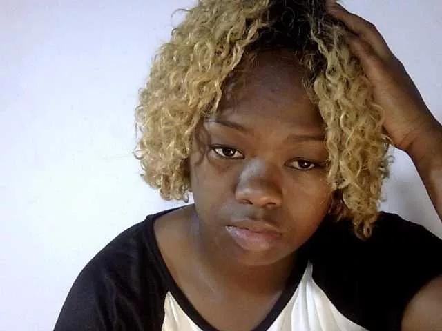 Offline May-sexy on BongaCams