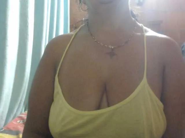 Freechat Meganny2023 on BongaCams