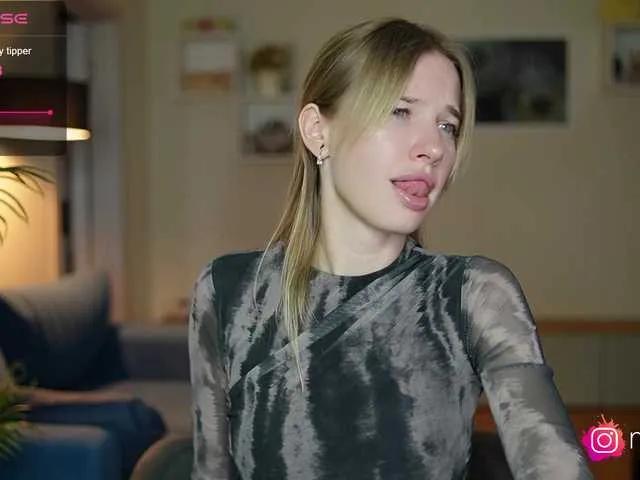 Offline mel-collins on BongaCams