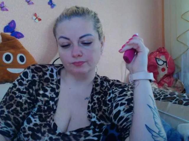 melek-7250 on BongaCams 