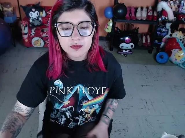 Freechat MiaJhons on BongaCams