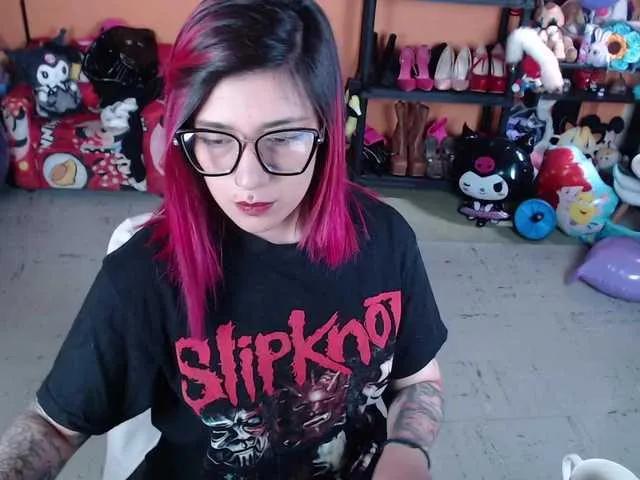 Freechat MiaJhons on BongaCams