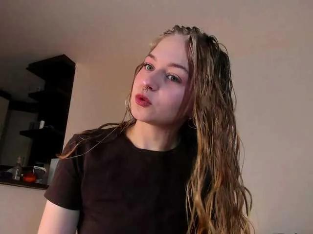 Freechat MiaMeowa on BongaCams
