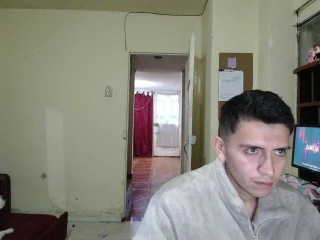 Freechat MiaTylerXXX on BongaCams