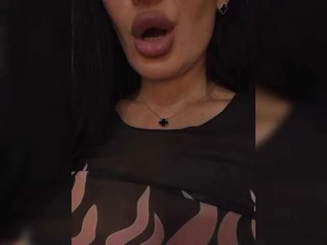 Freechat Mikki88K on BongaCams