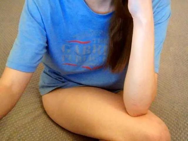 Freechat mikkirsan1 on BongaCams