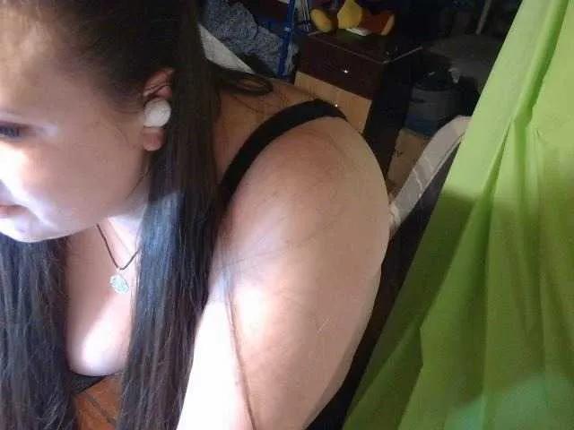 Offline MILANA-MILA on BongaCams