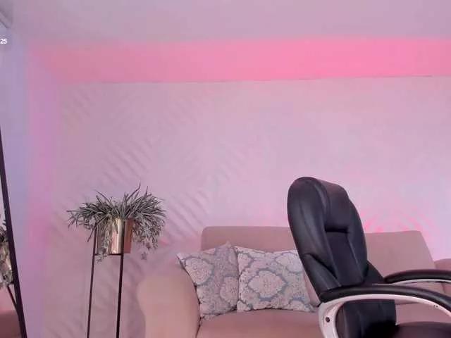 Offline MileyCruz on BongaCams