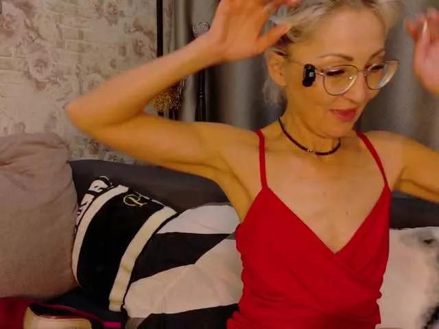 Freechat Milforja on BongaCams