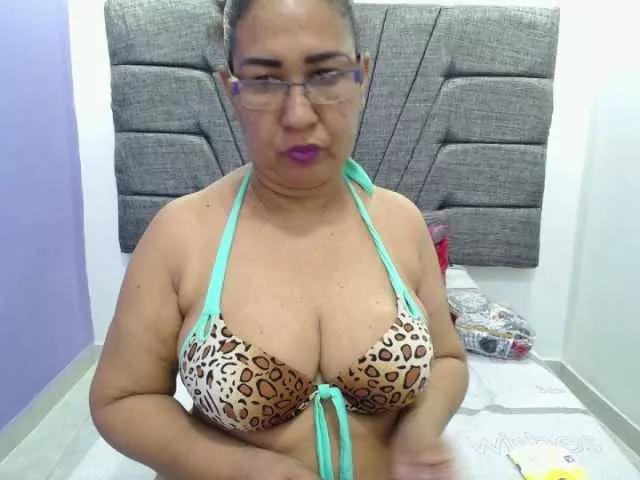 Offline milfpleasure1 on BongaCams