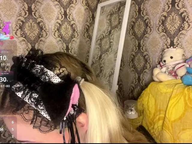 Offline Mirabella333 on BongaCams