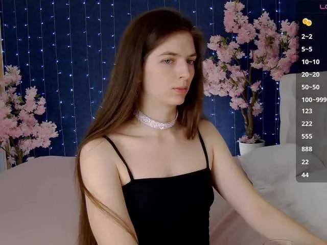 Freechat Mirror-Girl on BongaCams