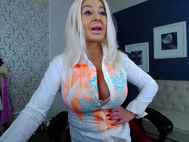 BongaCams Miss-Kora is Freechat Miss-Kora — Gentlemen