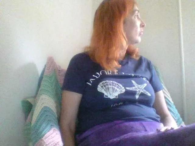 BongaCams MssAngela is Freechat MssAngela — Men who have something to offer to girl: kisses, touches, gifts