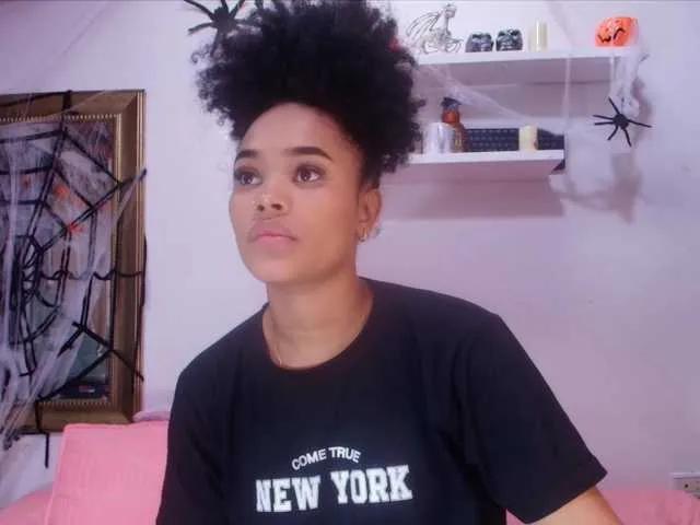 Offline naia-blesed on BongaCams