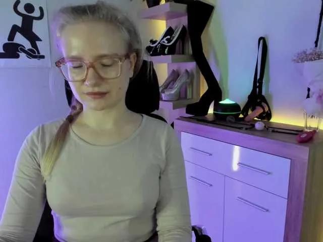 BongaCams NancyErotic is Freechat NancyErotic — I can show you how my body is flexible. I can show you how much I appreciate you in my life. For you I can have two faces: one is sweet and innocent, but the other one can be very devilish. I want to be your queen. I can do everything with you! CFNM, ...