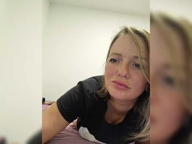 Offline Natalii87 on BongaCams