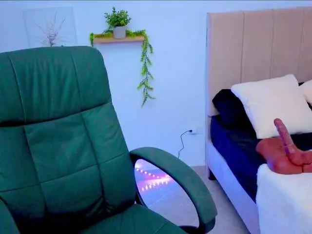 Freechat NathiMedusa on BongaCams