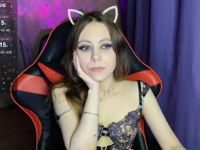 Offline Natural-babe666 on BongaCams