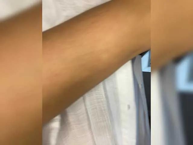 NERVOMOTINA on BongaCams