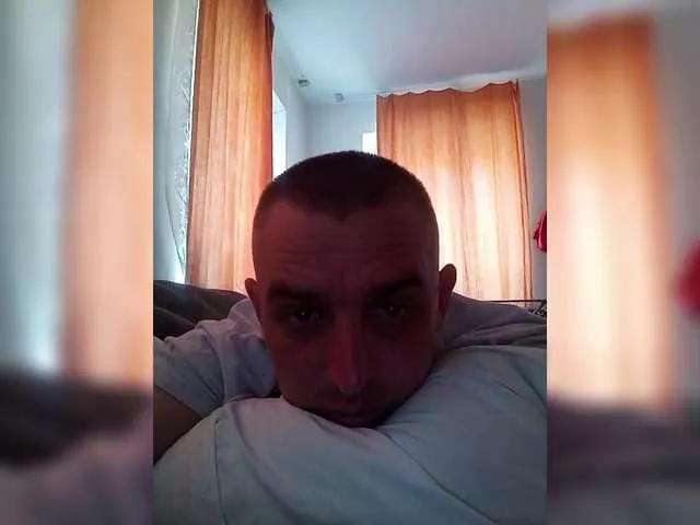 ParaFox on BongaCams