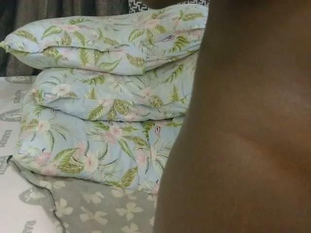 Offline Paris-Ess on BongaCams