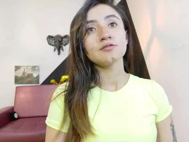 Offline Perla-Teen on BongaCams