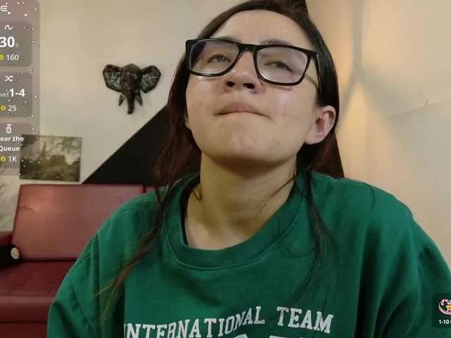 Offline Perla-Teen on BongaCams