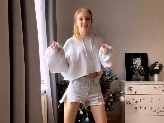PinkPetal on BongaCams