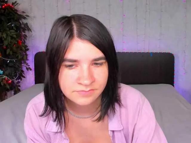 Polly-Love on BongaCams