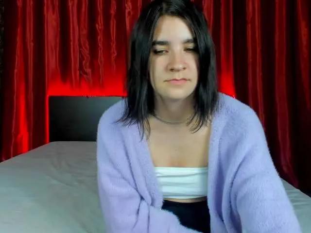 Polly-Love on BongaCams